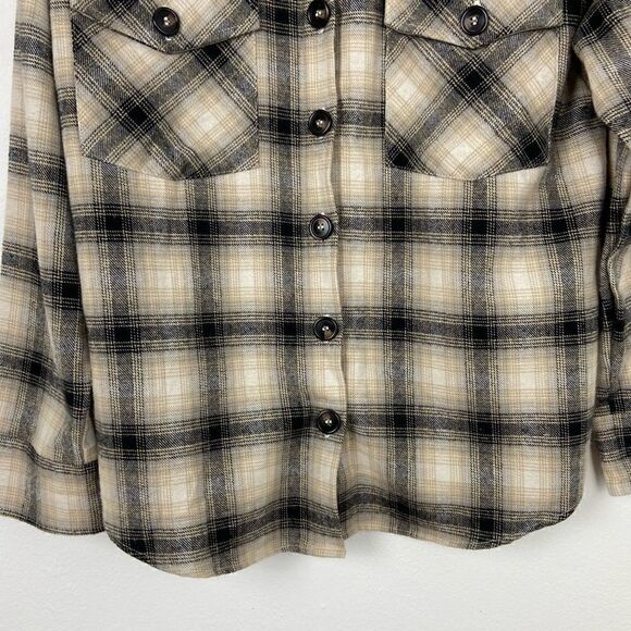 Blu Pepper Cream & Black Plaid Shacket CabinCore Fall Boho Flannel Comfy Size S - Picture 9 of 11